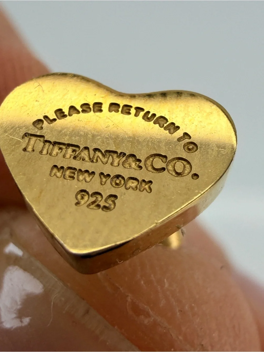 Tiffany & Co. Gold Heart Stud Earrings Return to Tiffany Single 925